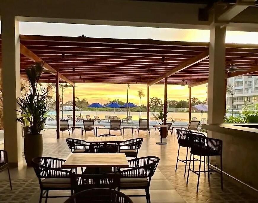 La Mejor Experiencia Frente A La Playa En Baía Kristal Cartagena