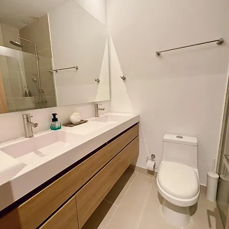 Apartamento La Mejor Experiencia Frente A La Playa En Baía Kristal *